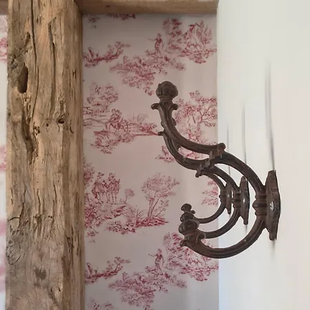 Aux Anciennes Ecuries Casa de Férias Loubens (Gironde)