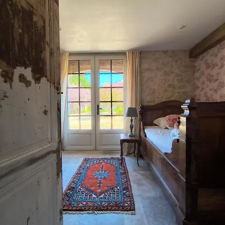Aux Anciennes Ecuries Casa de Férias